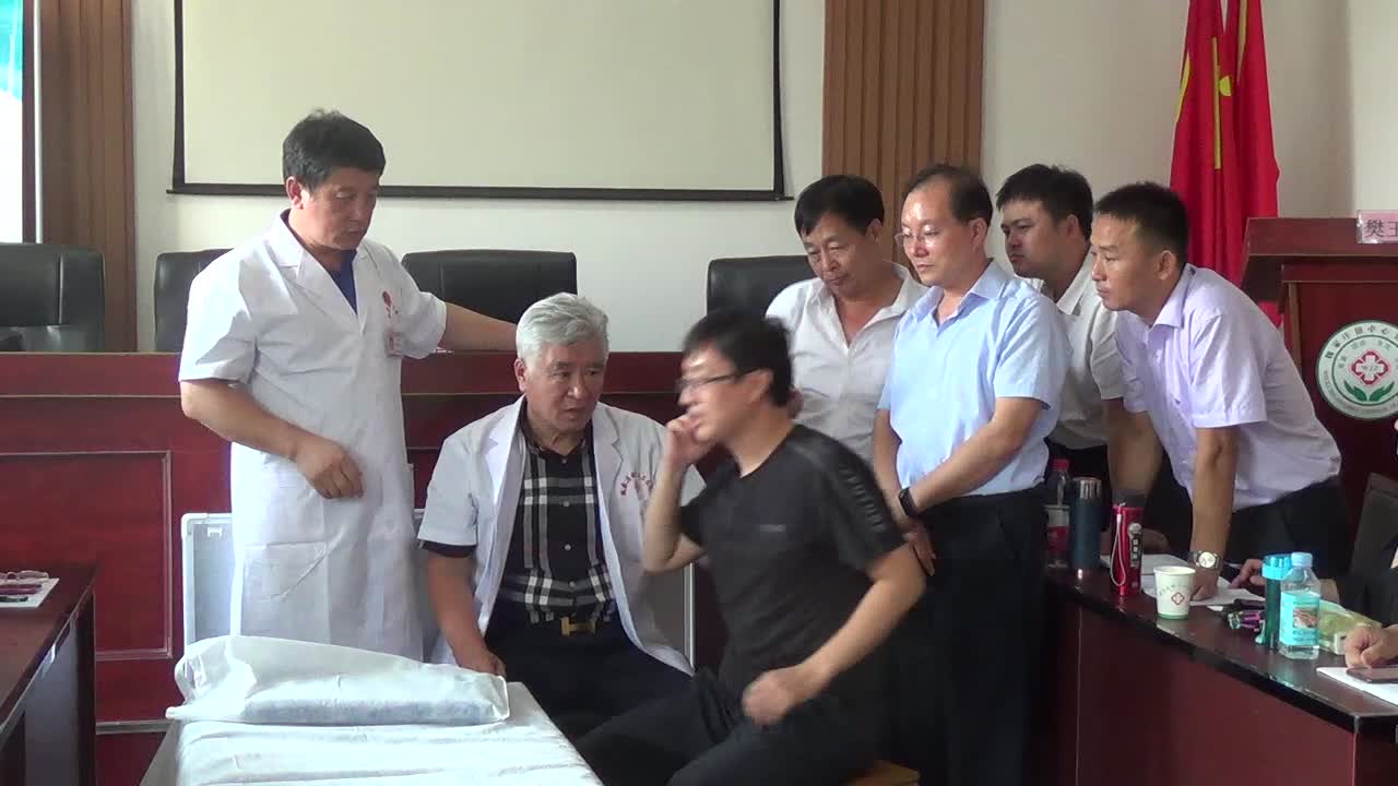 颈颅孔定位肩周炎鉴别——任月林